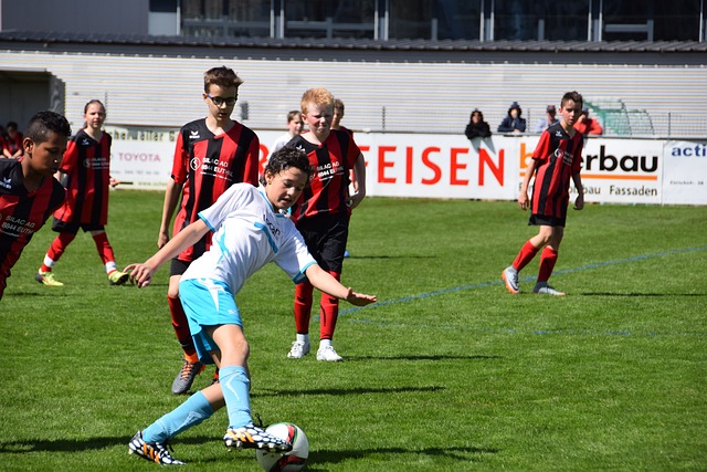 两队在过去 两队在过去